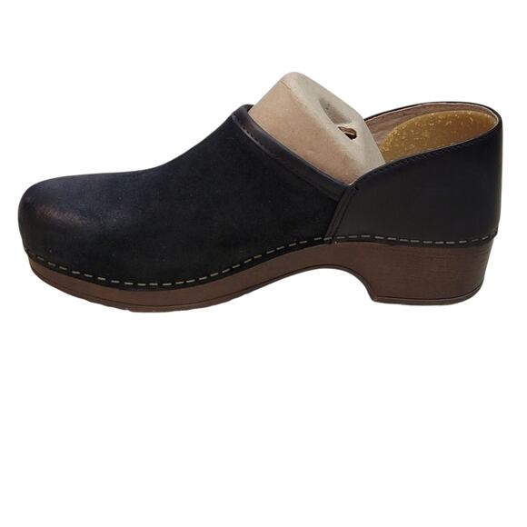 Dansko Black Women's Mules with Brown Sole - Picture 3 of 12